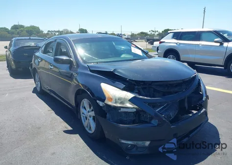 2015 Nissan Altima 2.5 Sv from USA, damaged, VIN 1N4AL3AP8FC263455